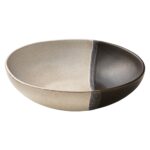 SPOT ON BLACK DEEP PLATE ROUND COUPE 23CM PLAYGROUND