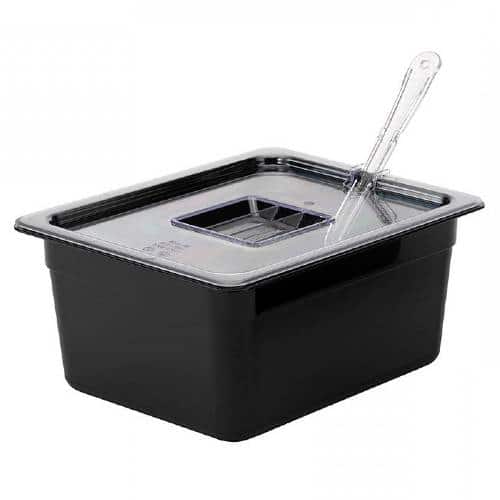 BUF-GAR-YTS03-0112-BK.jpg BUFFET CONTAINER 1/2-15CM WITH LID, SPOON AND DRAINER GARIBALDI - Image 1