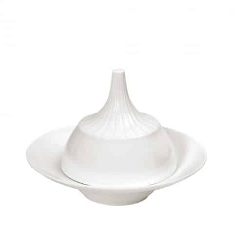 CRO-ESP-FUK107.jpg BY ORDER - SIDERS IVORY PORCELAIN DEEP PLATE WITH DOME CLOCHE 18X13CM ESPIEL - Image 1