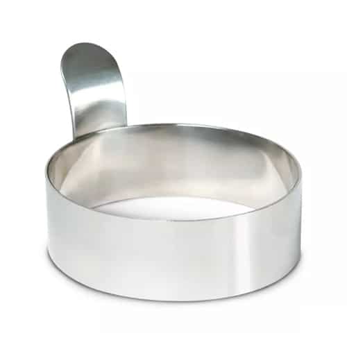KAK-SUP-8170.jpg EGG RING 7.6X2.7CM WITH HANDLE INOX SUPREMINOX - Image 1